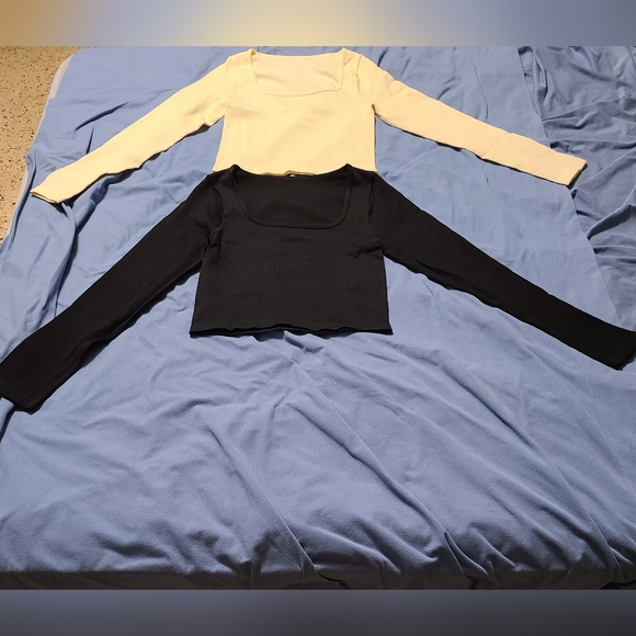 OQQ Tops - OQQ Women's 2 Piece Crop Shirt Long Sleeve Square Neck M Rib Fitted Layer NWOT